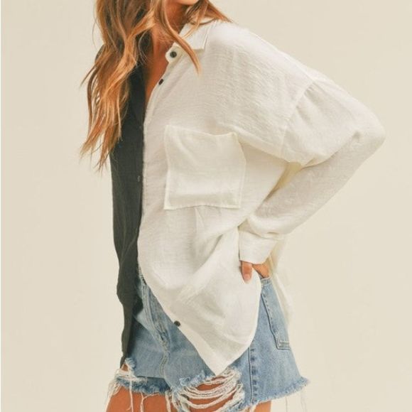 Miou muse Black and white color block button down shirt - Picture 2 of 4